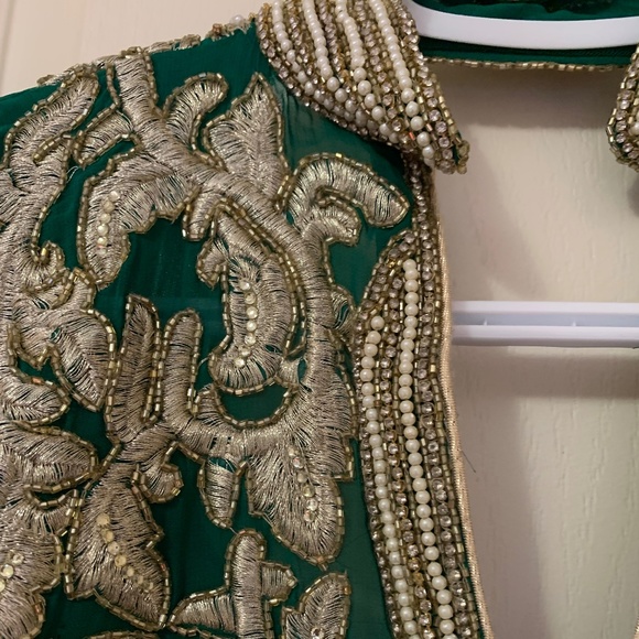 Indian Green Top - Picture 3 of 10